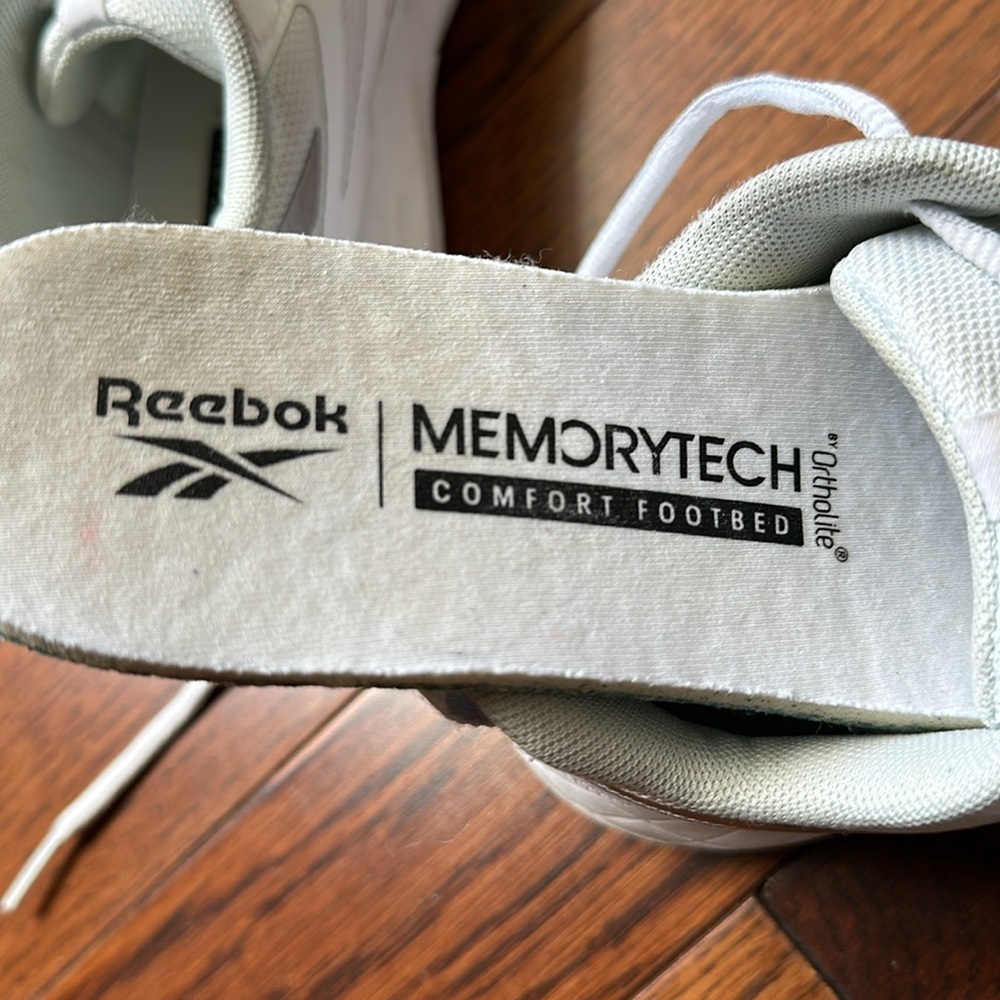 👟 Reebok Training shoes 🛍️🛍️ - Picture 6 of 7